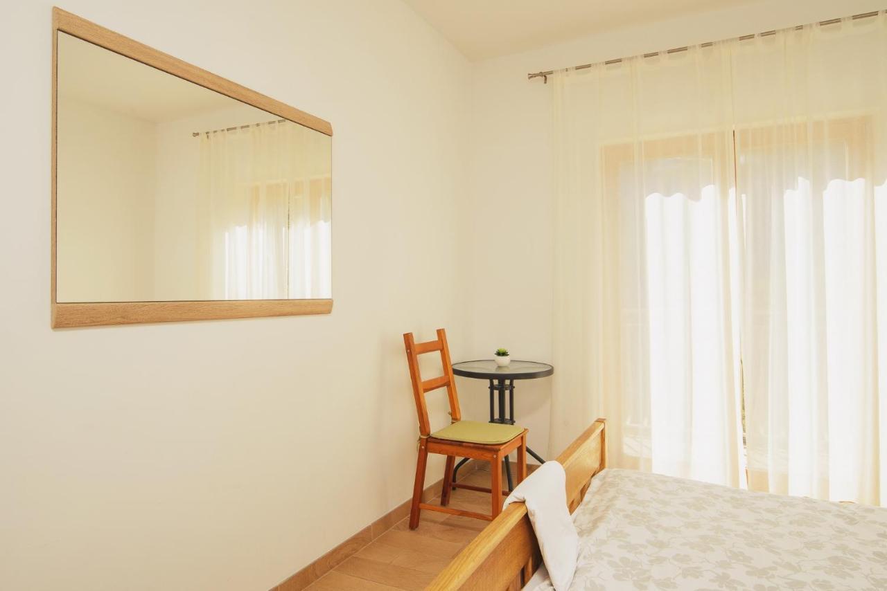 טרוגיר Villa Bua - Beautiful Seafront Apartments מראה חיצוני תמונה