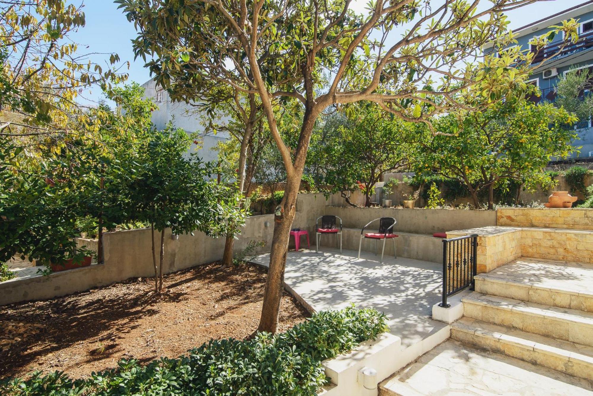 טרוגיר Villa Bua - Beautiful Seafront Apartments מראה חיצוני תמונה